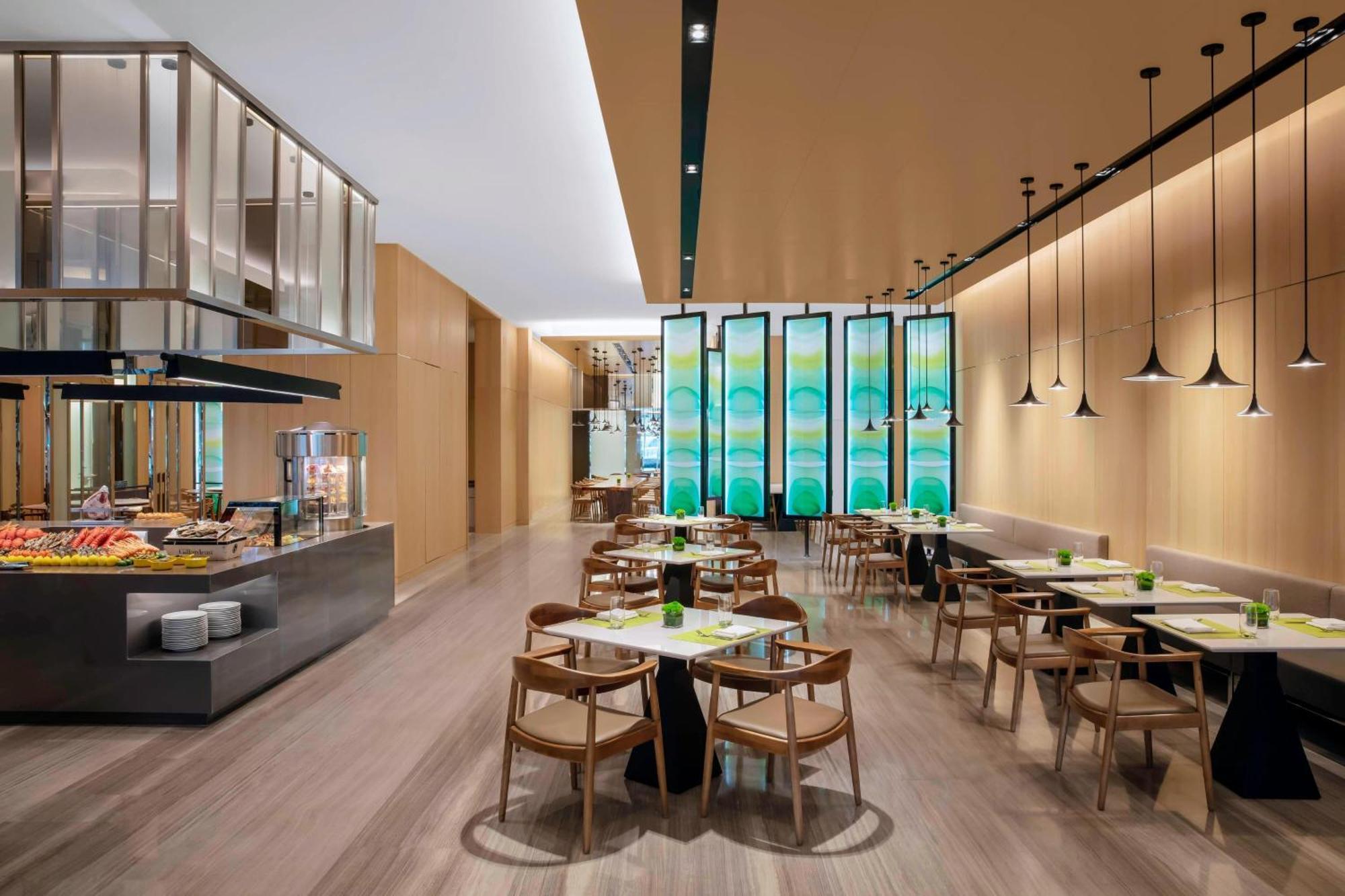 Courtyard By Marriott Minhang 4*